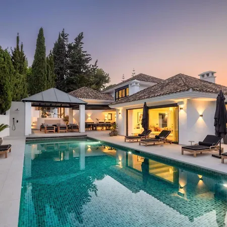 Interni Nueva Andalucia * Marbella