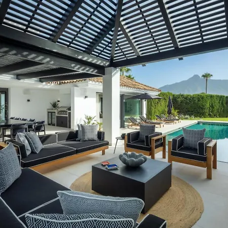 Interni Nueva Andalucia Villa